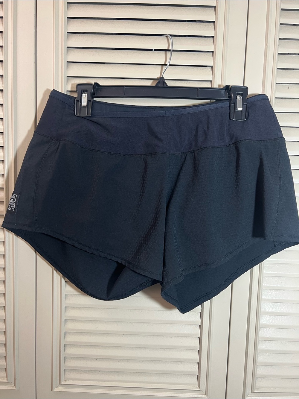 Oiselle Toolbelt Roga Short